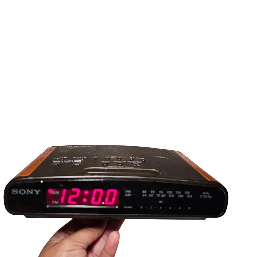 MCM Sony Dream Machine ICF-C420 Dual Alarm Clock‎ Radio FM AM Wood Grain Vintage